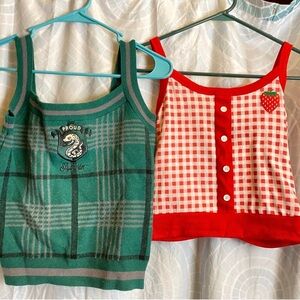 2 Tank Tops
